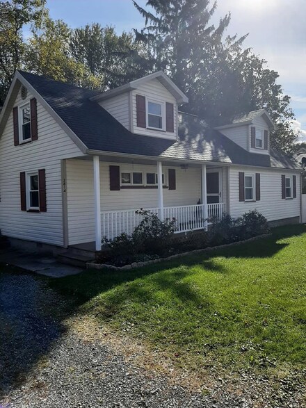 2814 Everett Rd, East Freedom, PA 16637