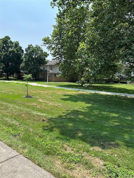1049 Trevor Place, Detroit, MI 48207
