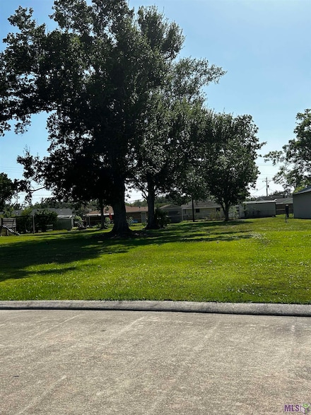 118 Del Rio Dr, Houma, LA 70360