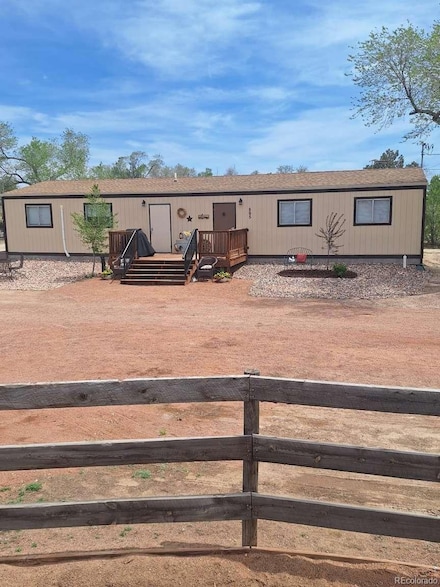 895 B St, Penrose, CO 81240