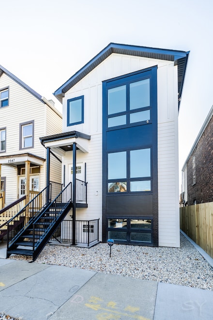 2949 W 25th Place Unit 3, Chicago, IL 60623