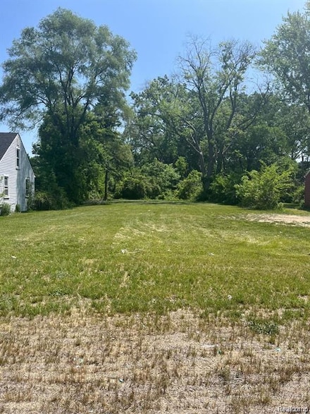 6221 Inkster Rd, Taylor, MI 48180