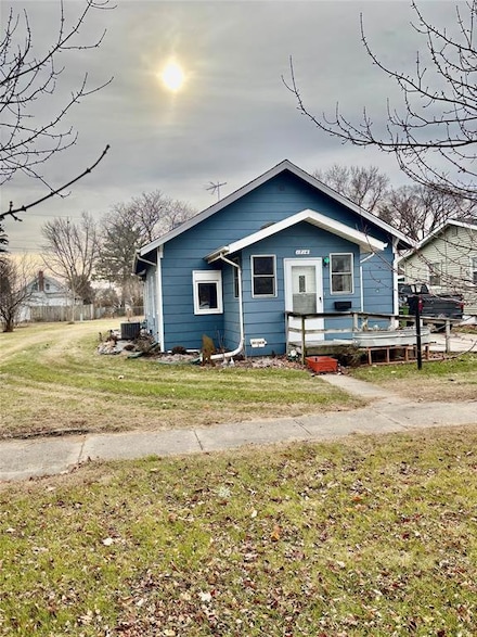 1714 3rd St, Boone, IA 50036
