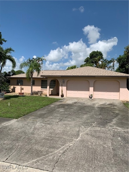 4709 Vinsetta Ave, North Fort Myers, FL 33903