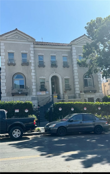 502 S Westlake Ave, Los Angeles, CA 90057