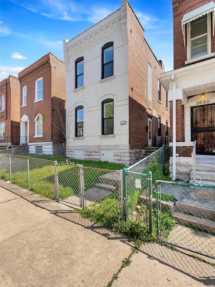 3626 Nebraska Ave, Saint Louis, MO 63118