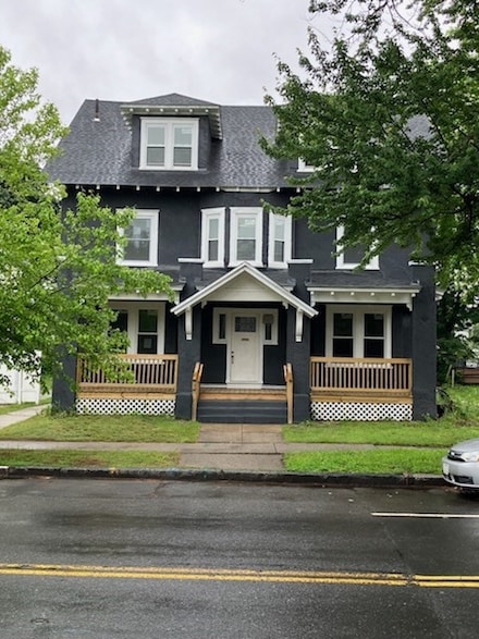 333-335 Saint James Ave, Springfield, MA 01109