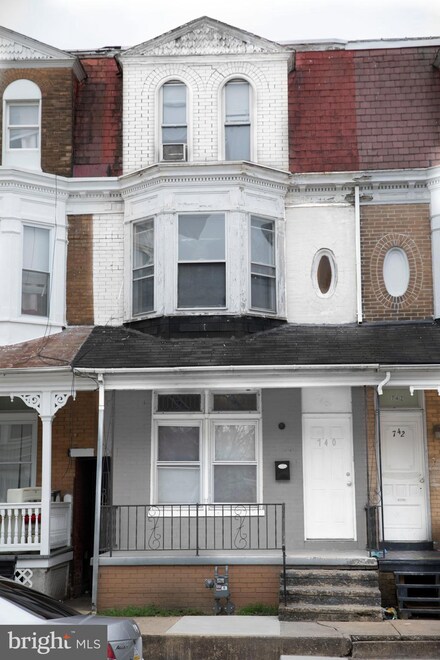 740 W Poplar St, York, PA 17401