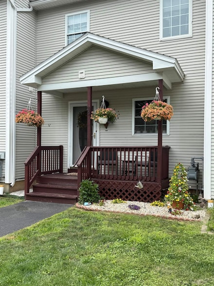 23 Twin Ct Unit 5, Saint Albans, VT 05478