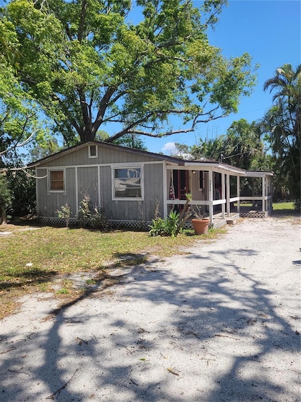 3933 Nelson Ave, Sarasota, FL 34231