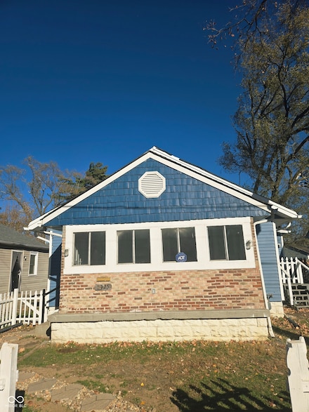 1925 N Oxford St, Indianapolis, IN 46218