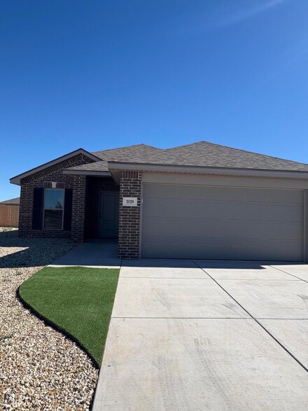 2129 Langford Ave, Lubbock, TX 79407