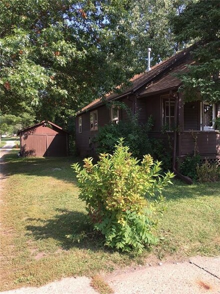 711 Main St, Kellogg, IA 50135
