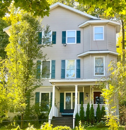 9 Circuit Ave E Unit 3, Worcester, MA 01603