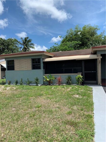 6990 SW 30th St, Miramar, FL 33023