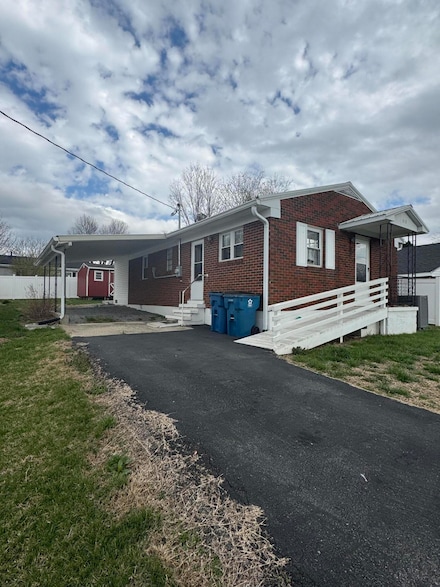 312 Harmon Heights, Stanford, KY 40484