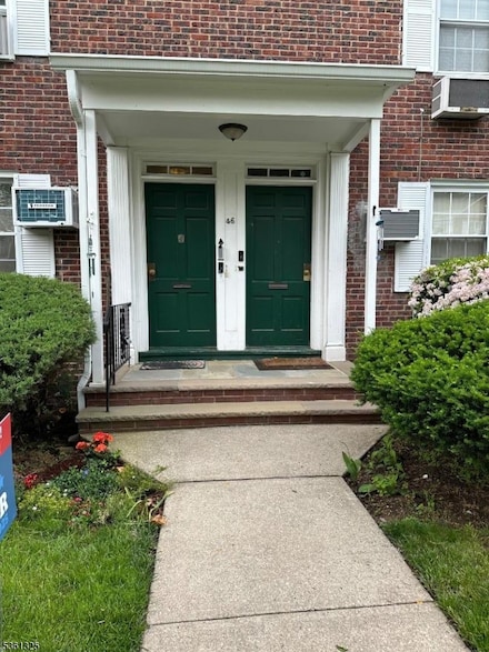46A Meadowbrook Place, Maplewood, NJ 07040