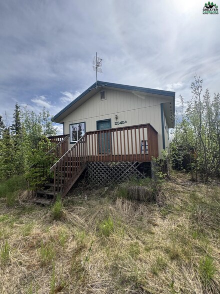 2345 Maria St, Fairbanks, AK 99709