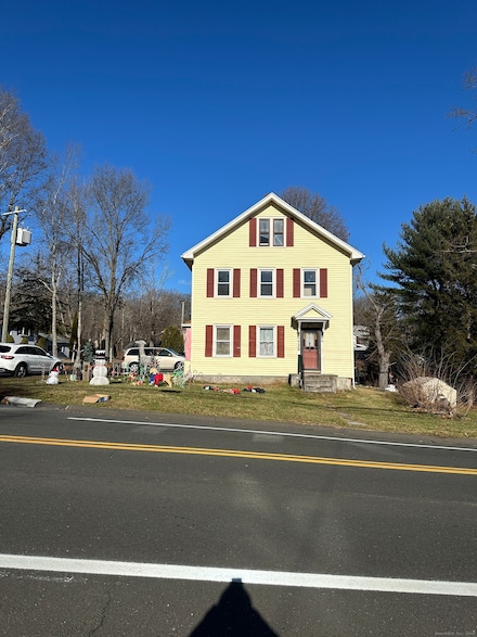 1046 Main St Unit 2nd Floor, Coventry, CT 06238