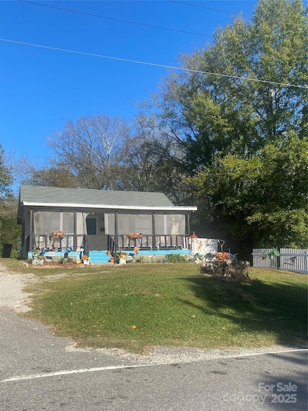 941 10th St Unit 3, Lancaster, SC 29720