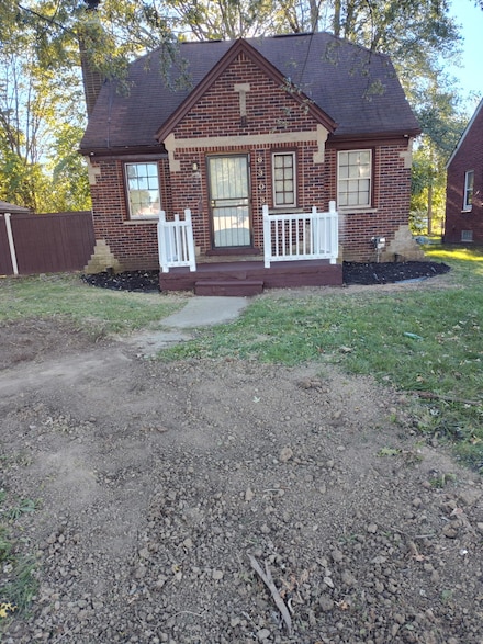 6303 Guilford St, Detroit, MI 48224