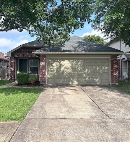 14514 Sweetwater View Dr, Houston, TX 77047