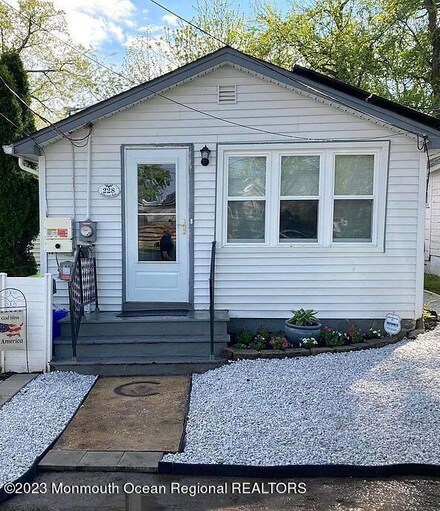 228 Hillcrest Ave, South Amboy, NJ 08879