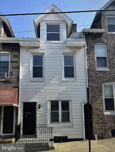 1125 Oley St, Reading, PA 19604