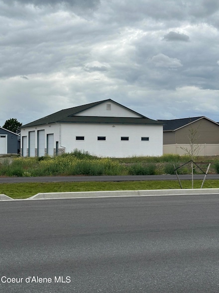 2001 E Banks Ave, Post Falls, ID 83854