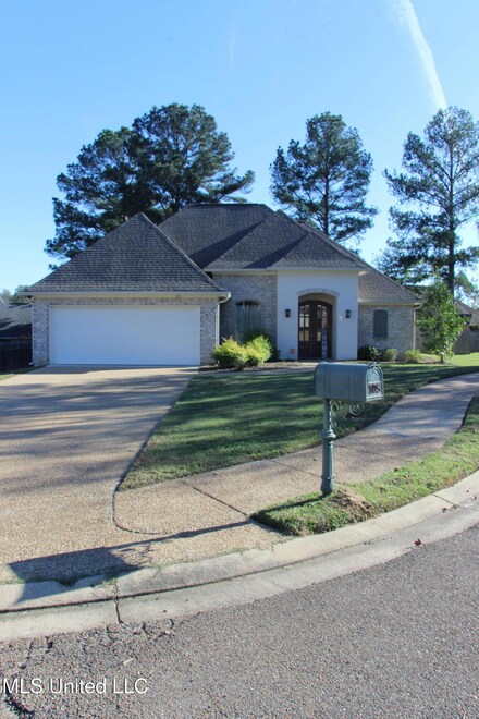 105 Keaton Cove, Byram, MS 39272