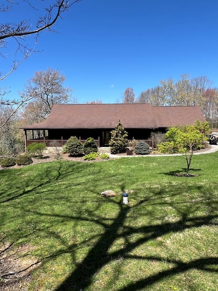 132 Eagle Ridge Ln, Galax, VA 24333