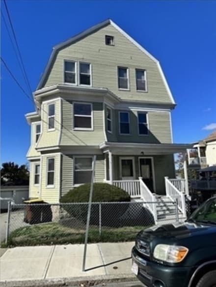 280-282 Barnaby St Unit 2, Fall River, MA 02720
