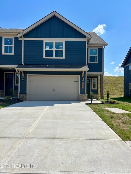 1449 Mountain Quail Cir, Alcoa, TN 37701