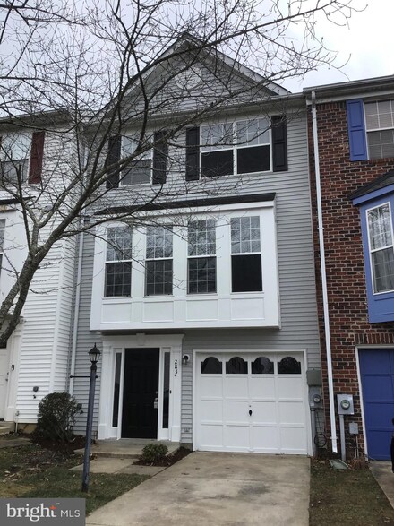 2857 Waters Edge Ct, Bryans Road, MD 20616