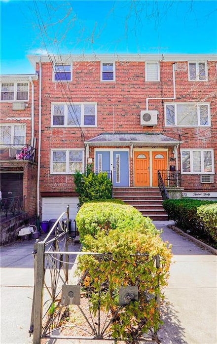 1242 E 68th St, Brooklyn, NY 11234