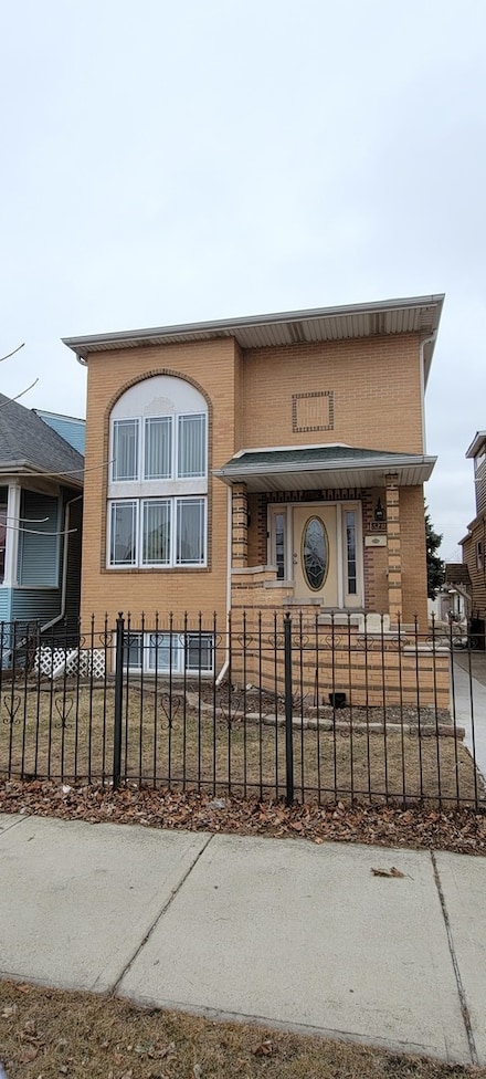 6238 S Kolmar Ave, Chicago, IL 60629