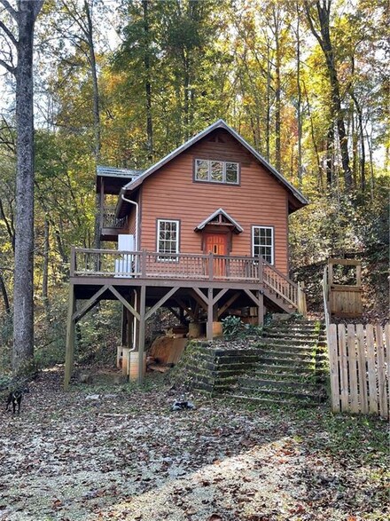 2713 Pine Cove Rd, Old Fort, NC 28762