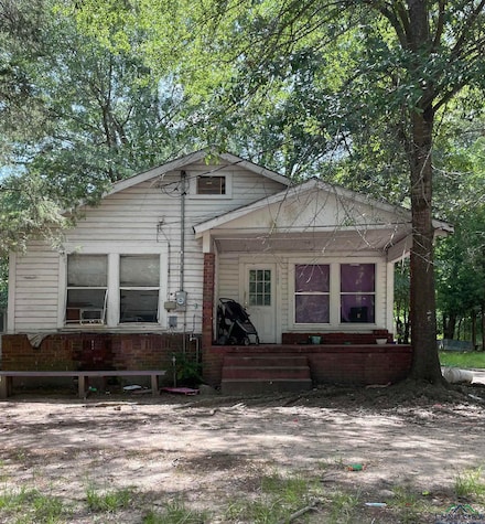 1105 Sanford St, Marshall, TX 75670