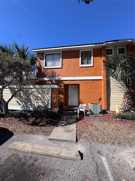 28 Silver Falls Cir, Kissimmee, FL 34743