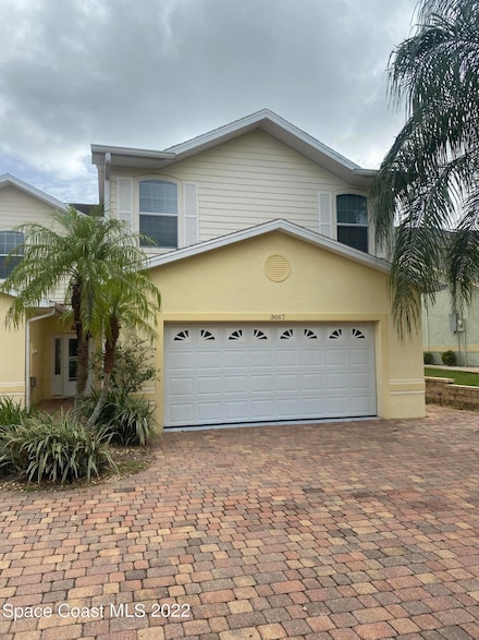 3667 Sawgrass Dr, Titusville, FL 32780
