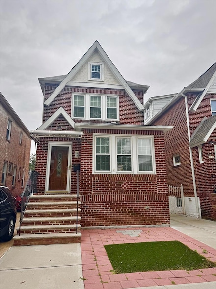 19-11 147th St, Flushing, NY 11357