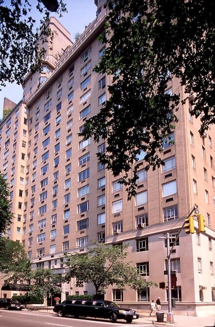880 5th Ave Unit 1J, New York, NY 10021