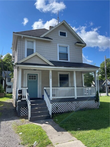 1154 Plymouth Ave S, Rochester, NY 14608