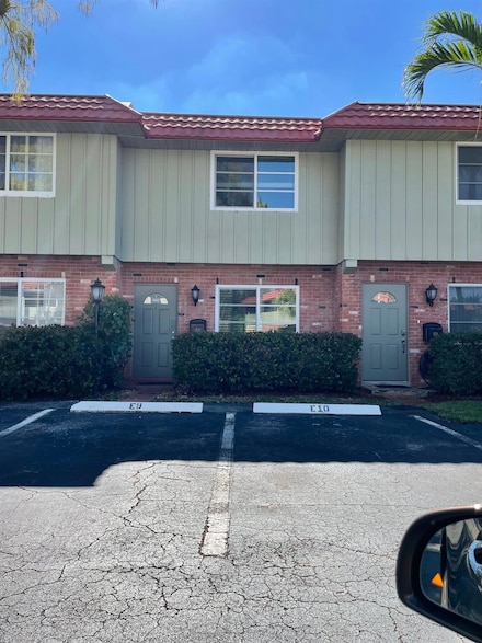 156 NE 20th Ct Unit 9E, Wilton Manors, FL 33305