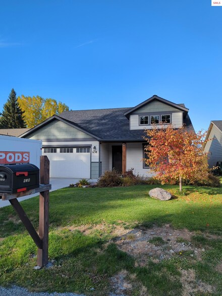 638 E Valley St S, Oldtown, ID 83822