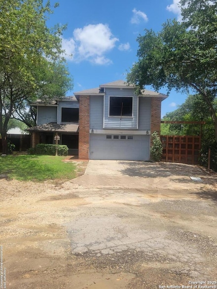 7730 Barren Ridge Dr, San Antonio, TX 78239