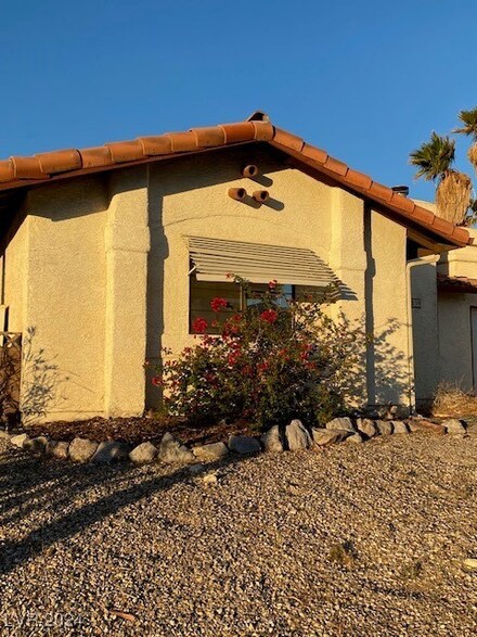 2839 Biscaya Dr, Laughlin, NV 89029