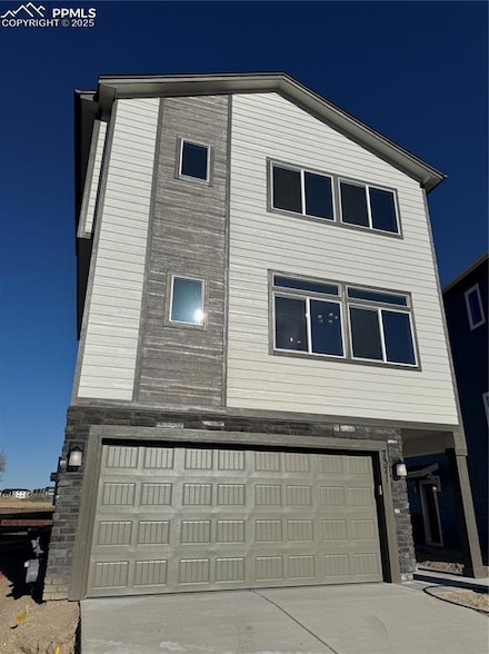 7367 Cornice Point, Colorado Springs, CO 80923