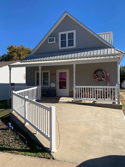 904 3rd St, Alva, OK 73717