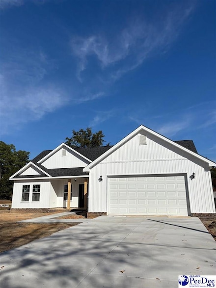 2694 Pineland Cir, Hartsville, SC 29550